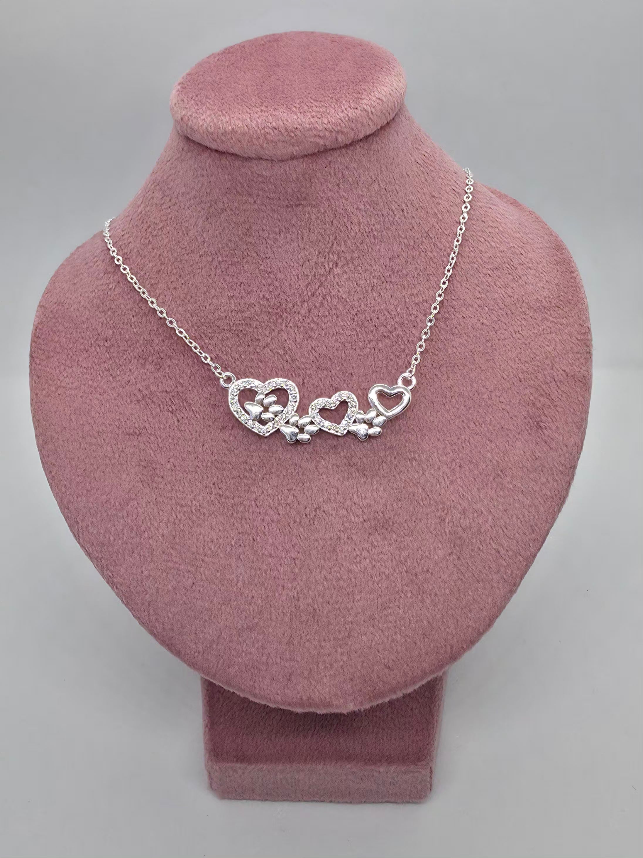 Collar enamora - Corazones y patitas de mascota circones