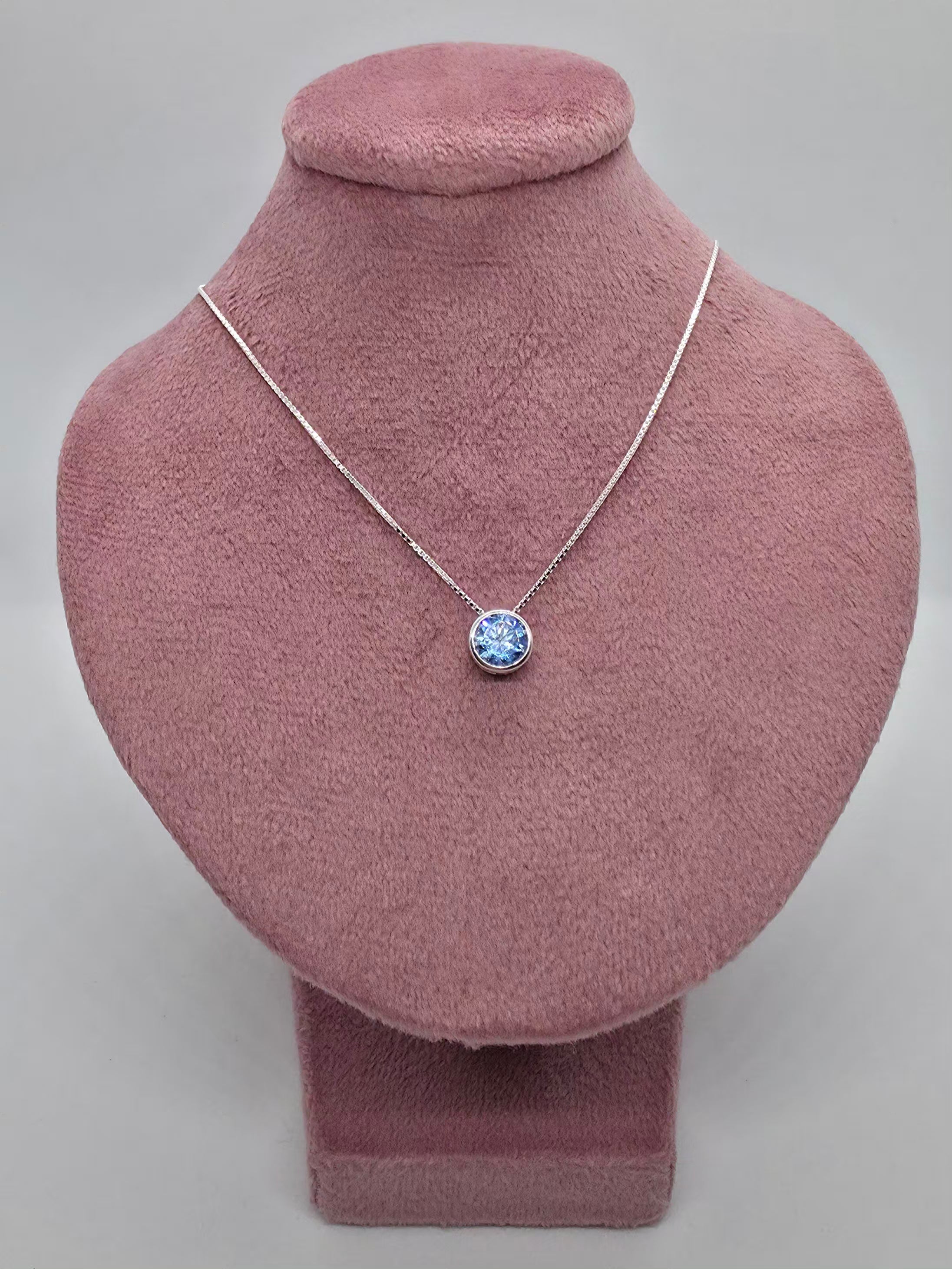 Collar Enamora - Punto de luz circón zafiro