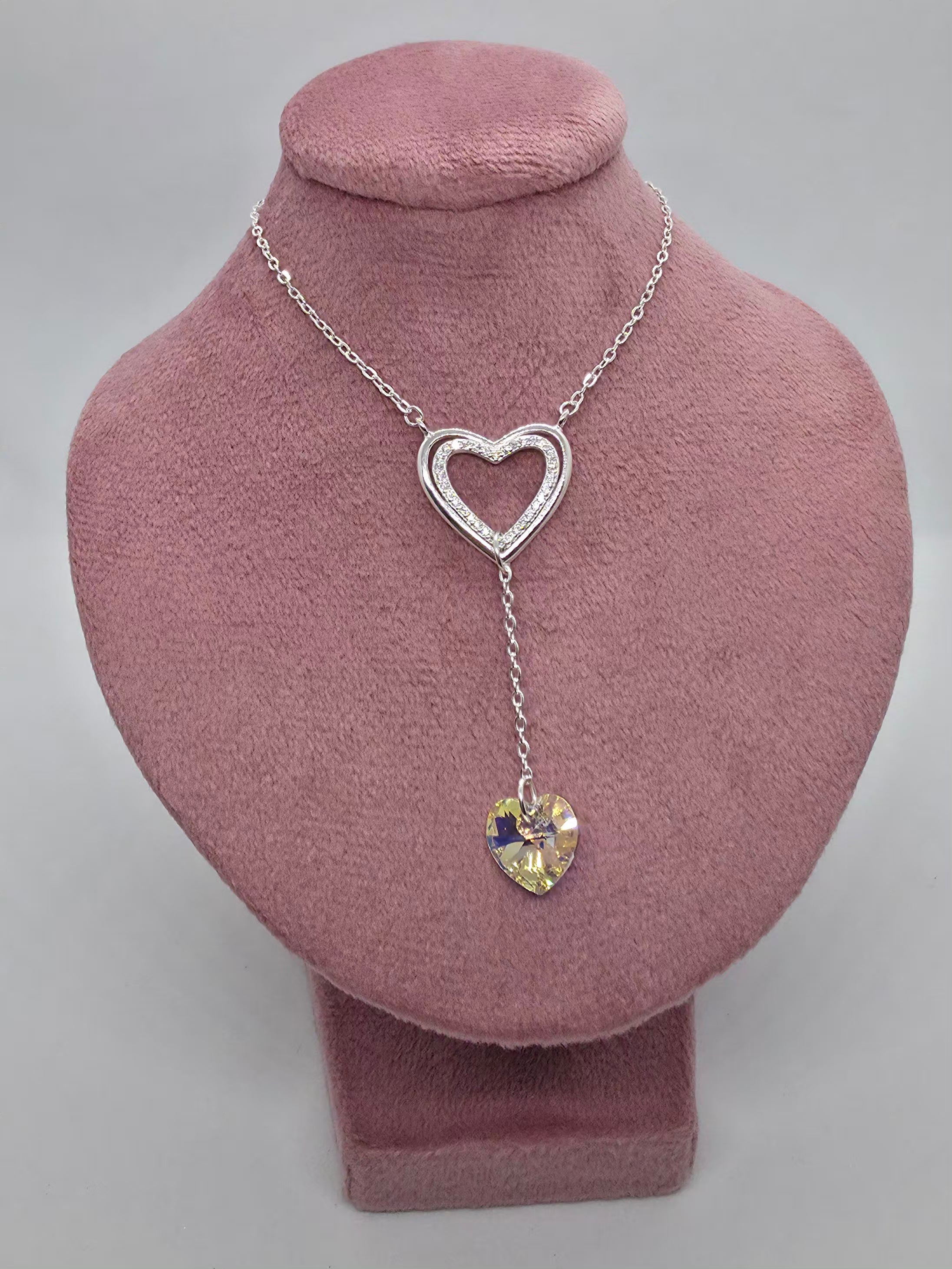 Collar Enamora - Corazón circones y cristal tornasol